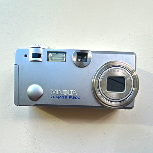 Minolta dimage f300 - minolta,