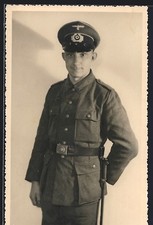 Photo-AK Soldat En Uniforme De