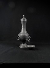 Grande fontaine en étain