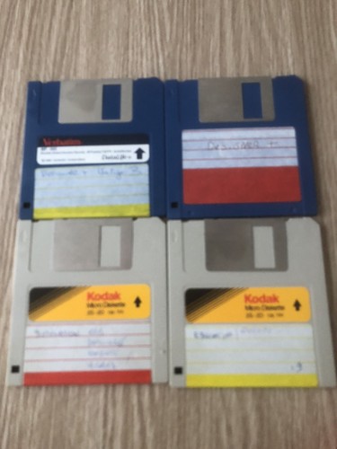Lot disquettes peut être - disquettes,