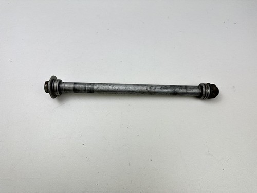 Axe roue arriere honda - roue, cb