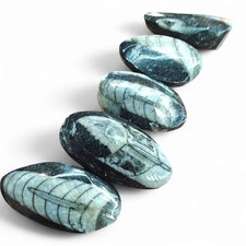 Cabochon pierre précieuse