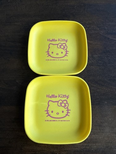 Hello kitty tupperware toys - hello,