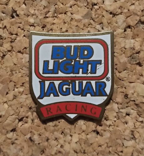 Pin bud light jaguar - bud,