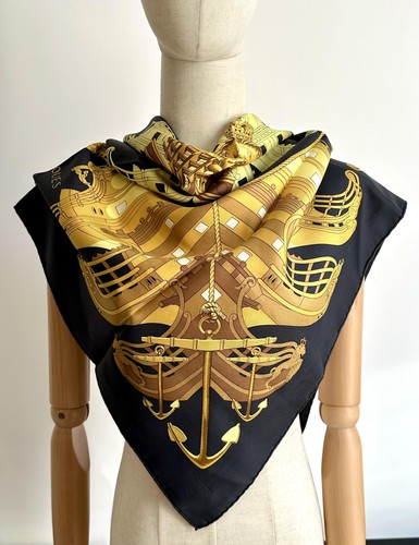 Foulard carré 90 hermès - foulard,