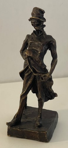 Ratapoil bronze après - ratapoil, d'après