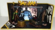 MONDE BATMAN - 3 FIGURINES