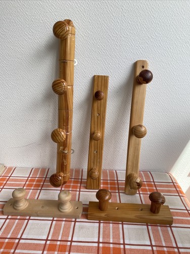 Anciens porte manteau - porte, bois
