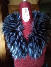 Beau col de manteau amovible