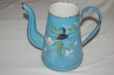 Ancienne cafetière , verseuse