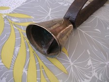 cloche ancienne de chevre