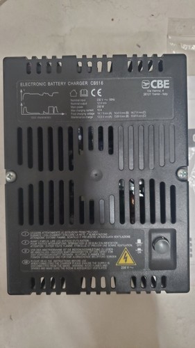 Chargeur batterie 12v - batterie,