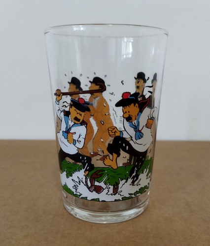 Tintin verre à - ---,