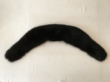 Col en fourrure de renard noir