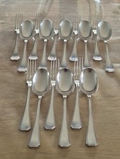 Christofle America 8 Couverts de Table 16 Pièces Cuillères/ Fourchettes 
