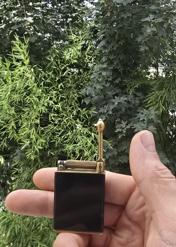 Briquet rare petrol - rare,