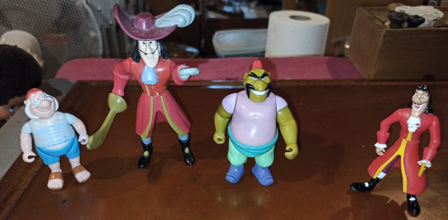 Lot figurines peter pan - lot,