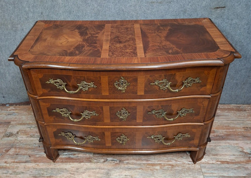 Commode alsacienne galbée - , en