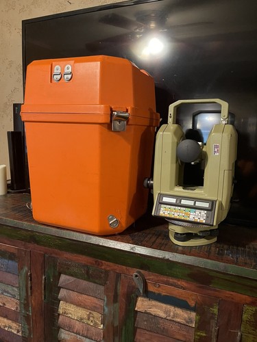 Leica wild t2002 theomat - wild,
