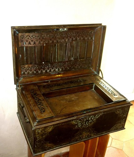 Ancien coffre laiton bronze - ancien,