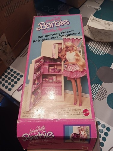 Vend accessoire barbie - barbie, frigo