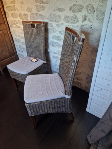 Lot chaises salle - 8,