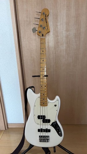 Fender player mustang - player, bass