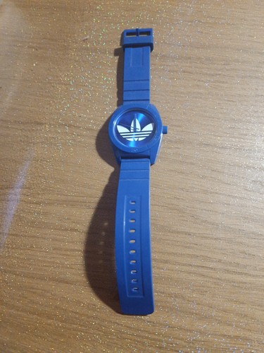 Montre adidas bleu - montre,
