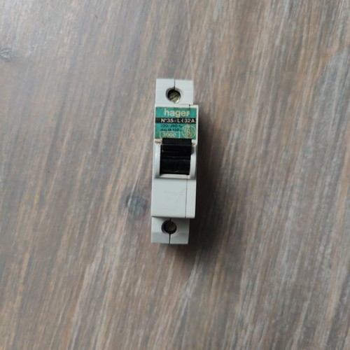 Disjoncteur hager l - hager, n°35