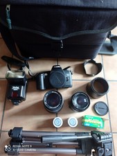 Appareil photo argentique Canon EOS 500 trépied, sacoche, flash, 2 objectifs...