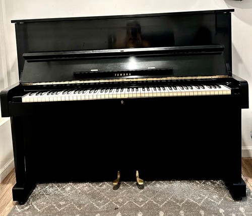 Yamaha upright piano - upright, 48"