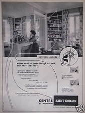 SAINT-GOBAIN GLASS BRICK CLARIT AND TRANSPARENT DOOR ADVERTISING