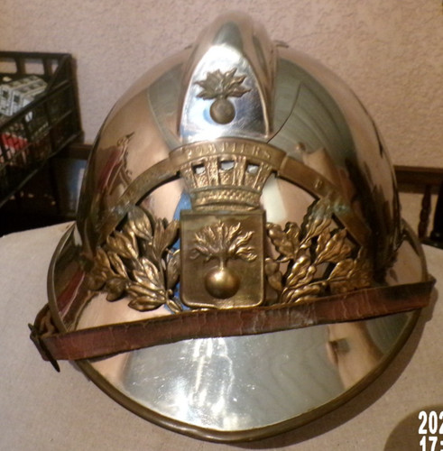Ancien casque pompier - ancien,