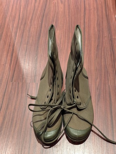 Chaussures brousse type - de,