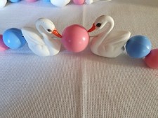 ANCIEN HOCHET BOULIERS POUR LANDAU /BERCEAU CHAINE DE CYGNES