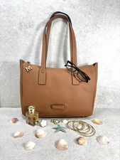 Sac À Main  En Cuir Porté