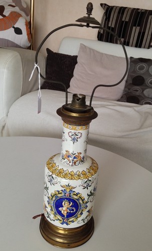 Belle ancienne lampe - , à