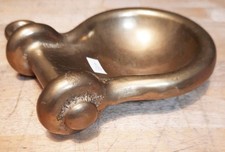 CENDRIER  FORME MANILLE EN