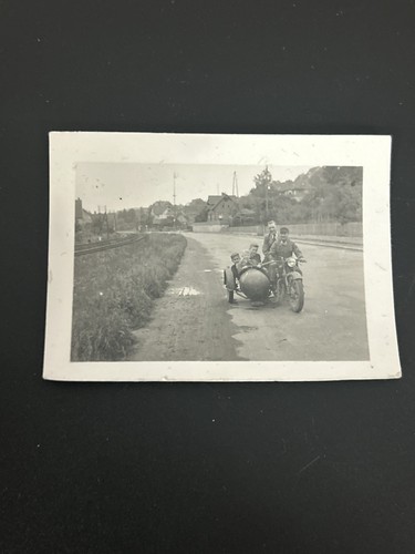 Photo moto ancienne - photo,