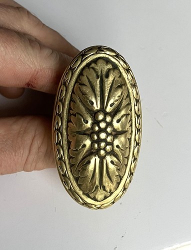Ancienne poignee bouton - ancienne, olive