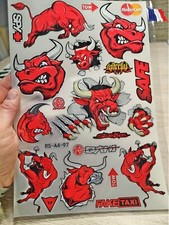 Autocollants bull red  sponsors VINYLE REF e20