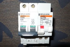 DISJONCTEUR DIFFERENTIEL 2