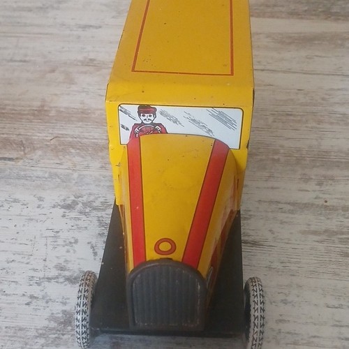 Camion miniature publicitaire