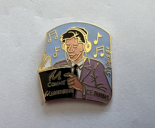 Pin livre musique - pin's,