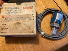 MAZAK G23NS001920 CE10-373 Machine Tool Pressure Switch