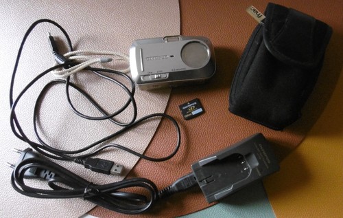 Appareil photo compact - photo,