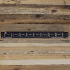 Open Box ART T8 8-Channel Hum Elimantor & Isolation Rack Transformer/Isolator