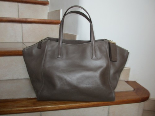 Très beau sac - très,