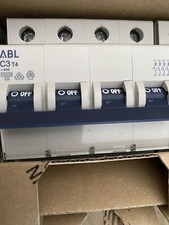 Disjoncteur ABL Sursum C3T4
