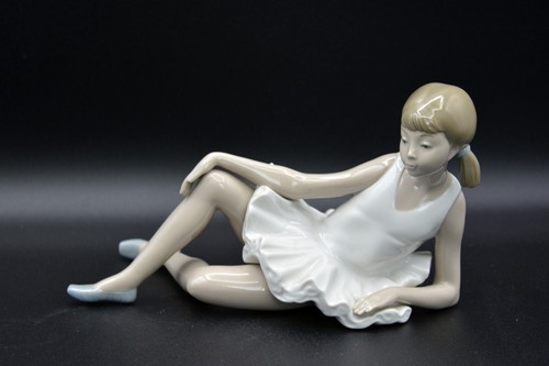Nao lladró ballerine - by,